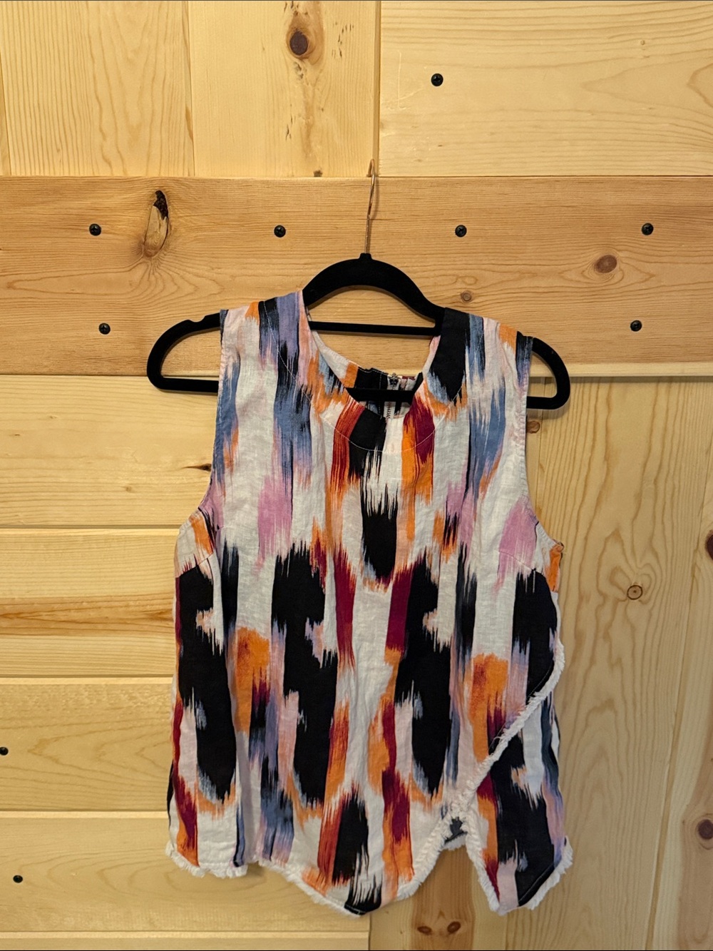 DKNY Multicolor Abstract Sleeveless Camisole - Black, Orange, Pink, Purple (147)